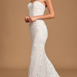 NWT lulus bridal Nude white sequin overlay strapless dress